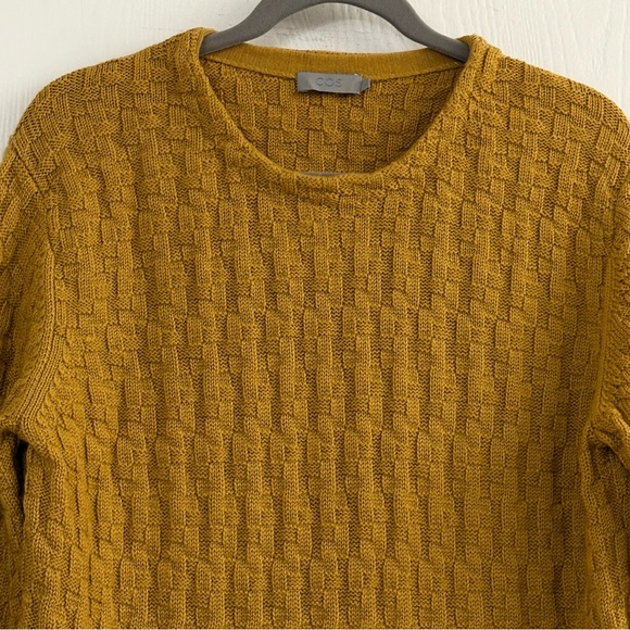COS Mustard Yellow Crew Neck Sweater - Picture 3 of 8